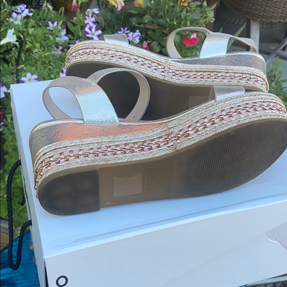 Aldo Pale Rose Gold Sandals Sz 7.5 (8) - Picture 12 of 16
